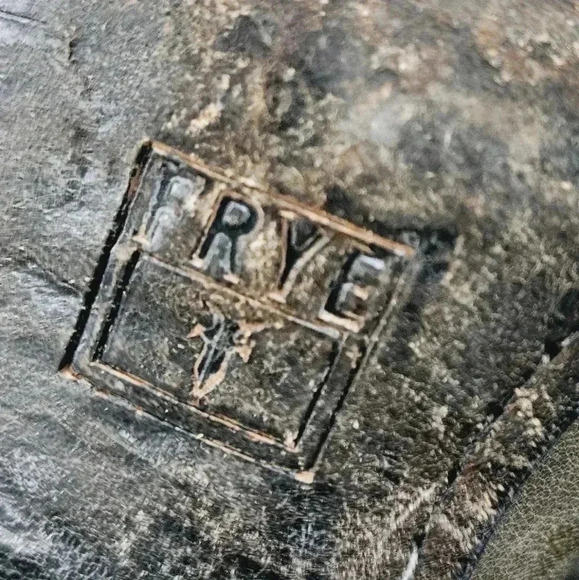 Frye Distressed Leather Boots Size 6.5 - Picture 9 of 12